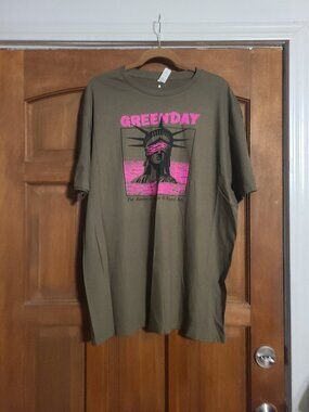 GreenDay T Shirt The American Dream Is Killing Me Women's XL Boyfriend Fit NEW